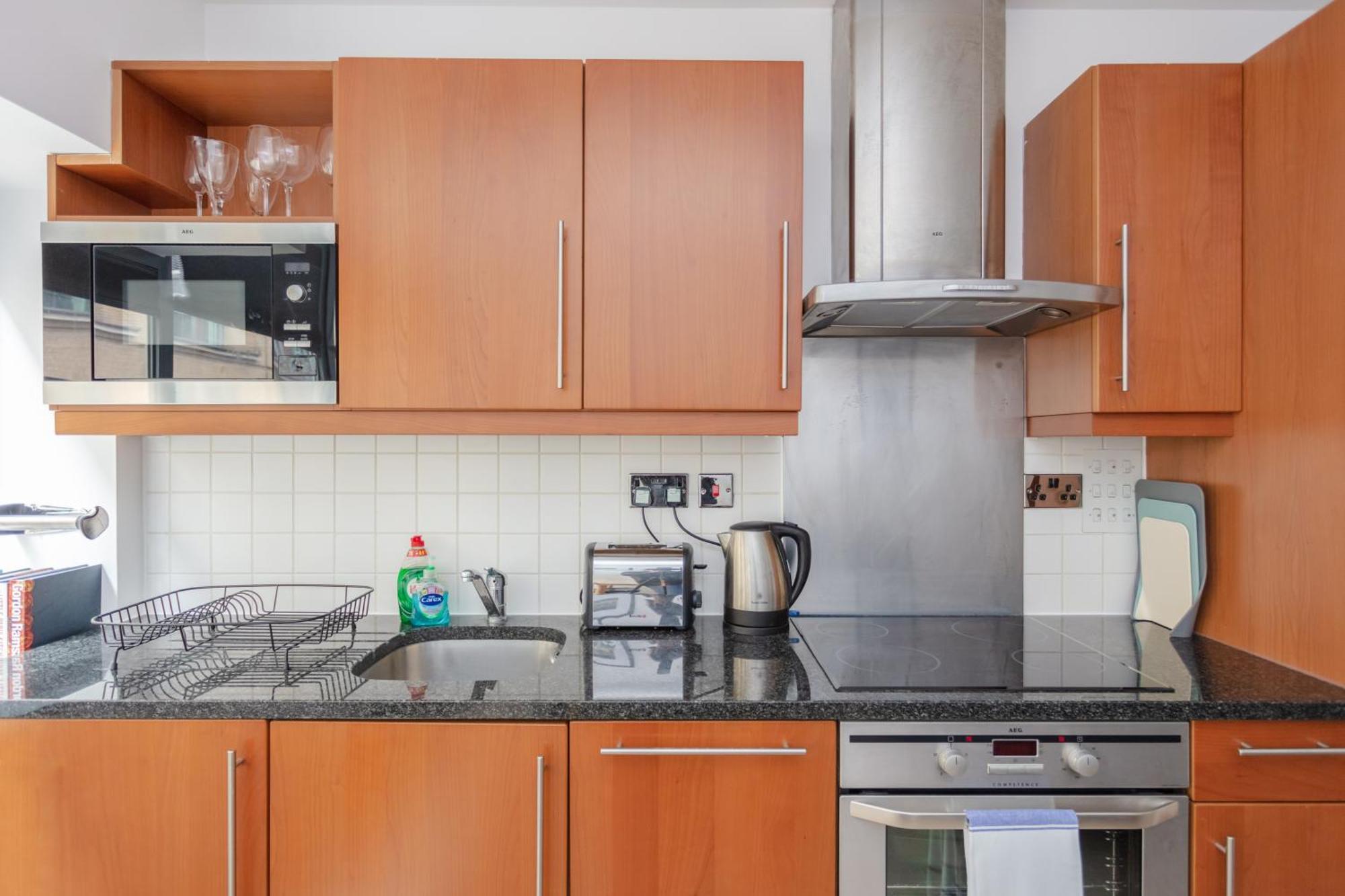 Stylish 1 Bedroom Apartment In Holborn In A Great Location Londres Exterior foto